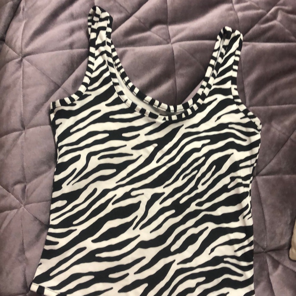 Zebra top 🦓 super cute and stylish! NEVER WORN